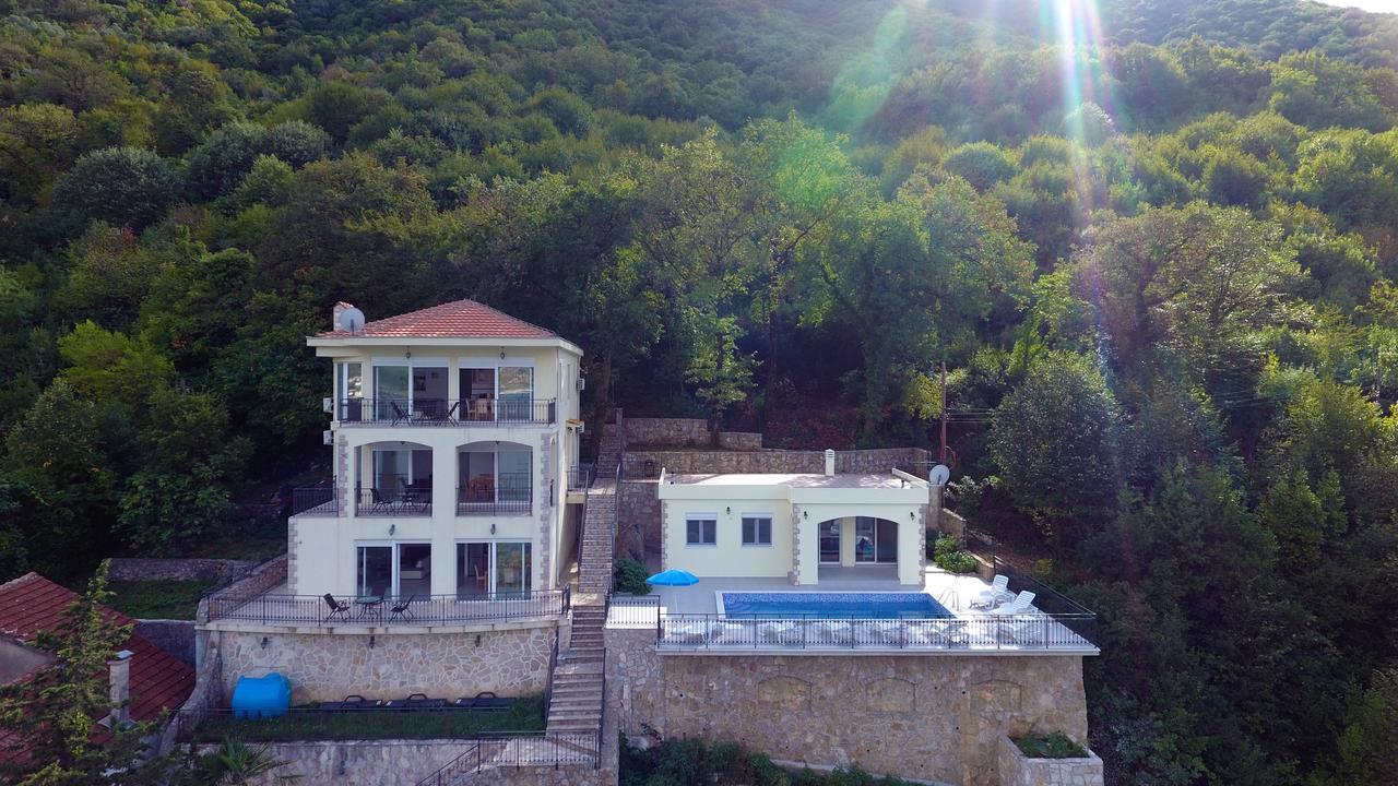 Villa Kosta دونجي مورينج المظهر الخارجي الصورة